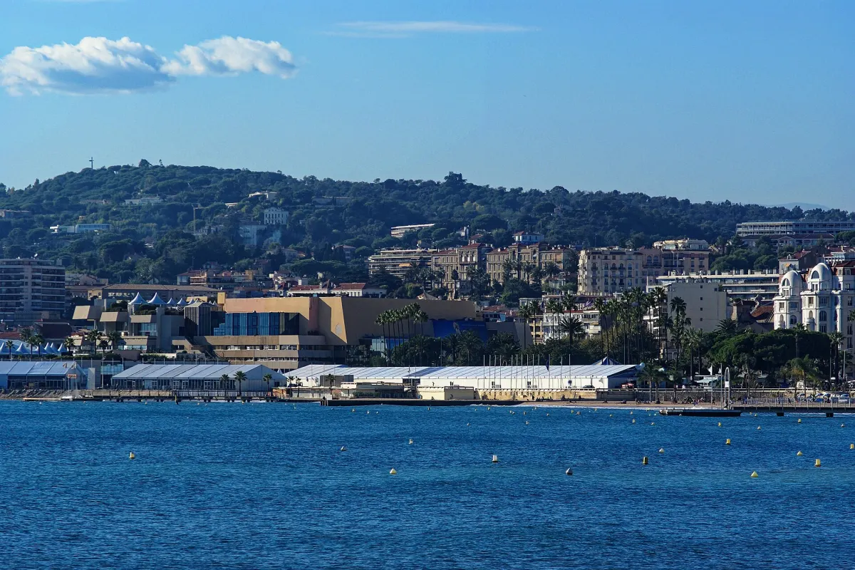 Palais des Festivals et des Congrès à Cannes, secteur d’intervention de l’entreprise de nettoyage Anegnet Services