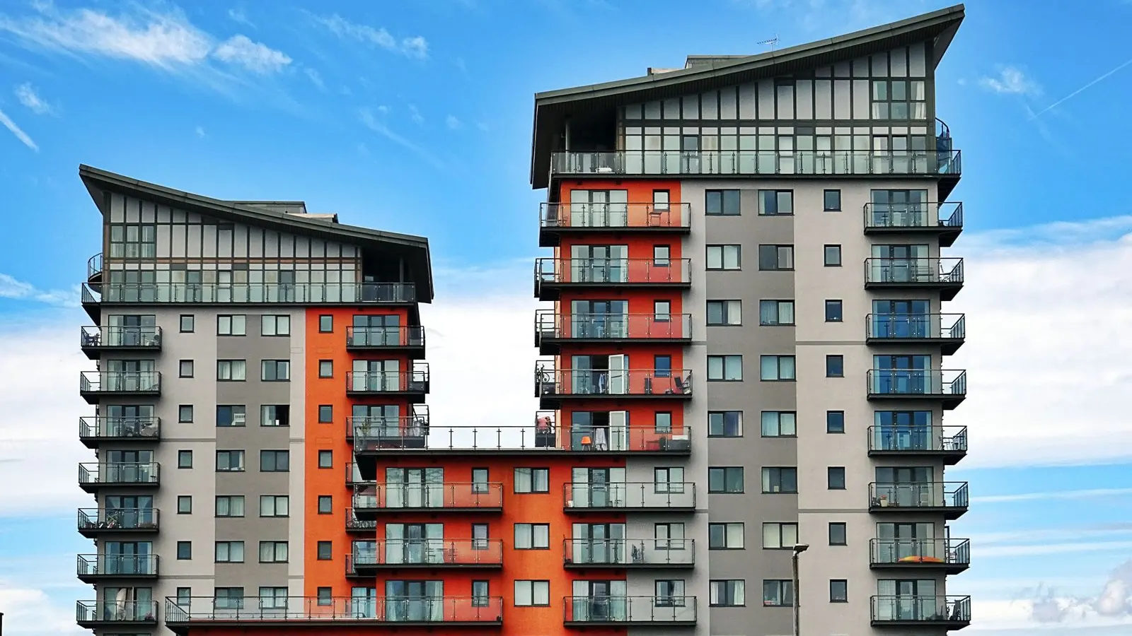 Façade d’immeuble, nettoyage de copropriété à Antibes par Anegnet Services