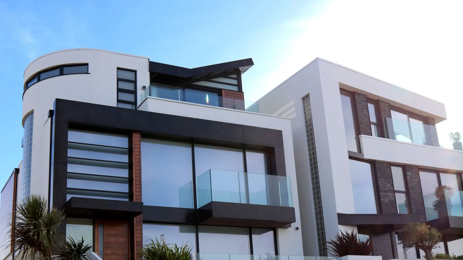 Immeuble résidentiel, nettoyage de copropriété à Cannes par Anegnet Services
